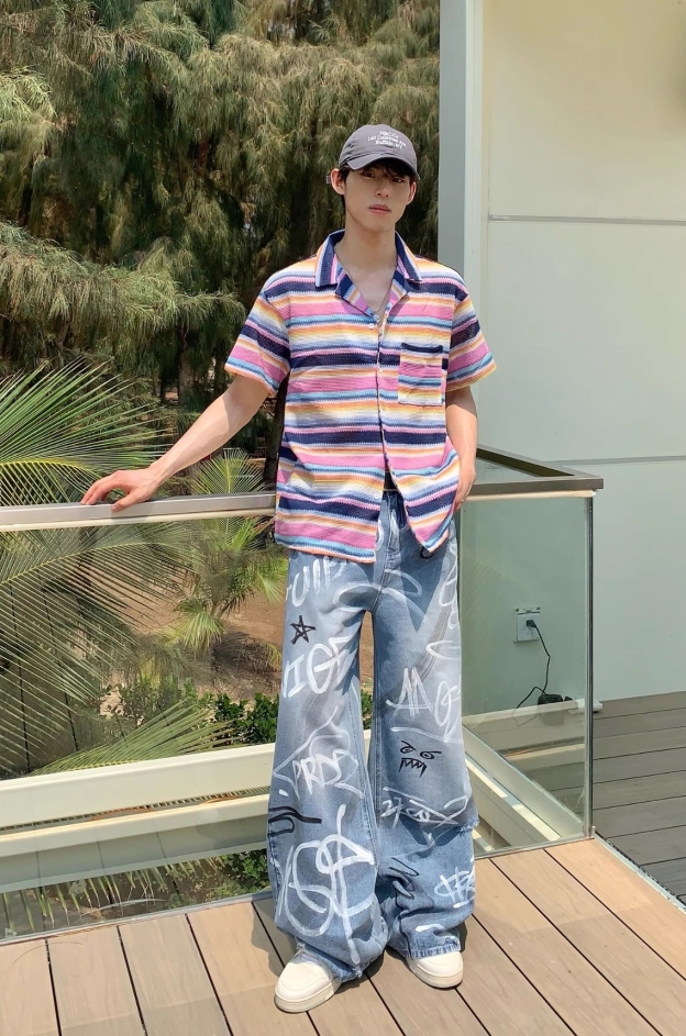 【😎オリジナルデザイン】 FUN GRAFFITI JEANS 😎EDGY STREET STYLE DG008162