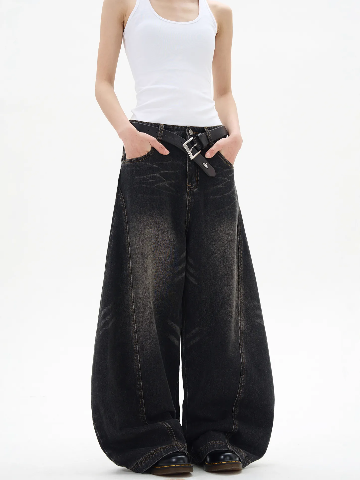 【😎保存数 No.1/UNISEX】 VINTAGE BLACK TAPERED JEANS DG008191