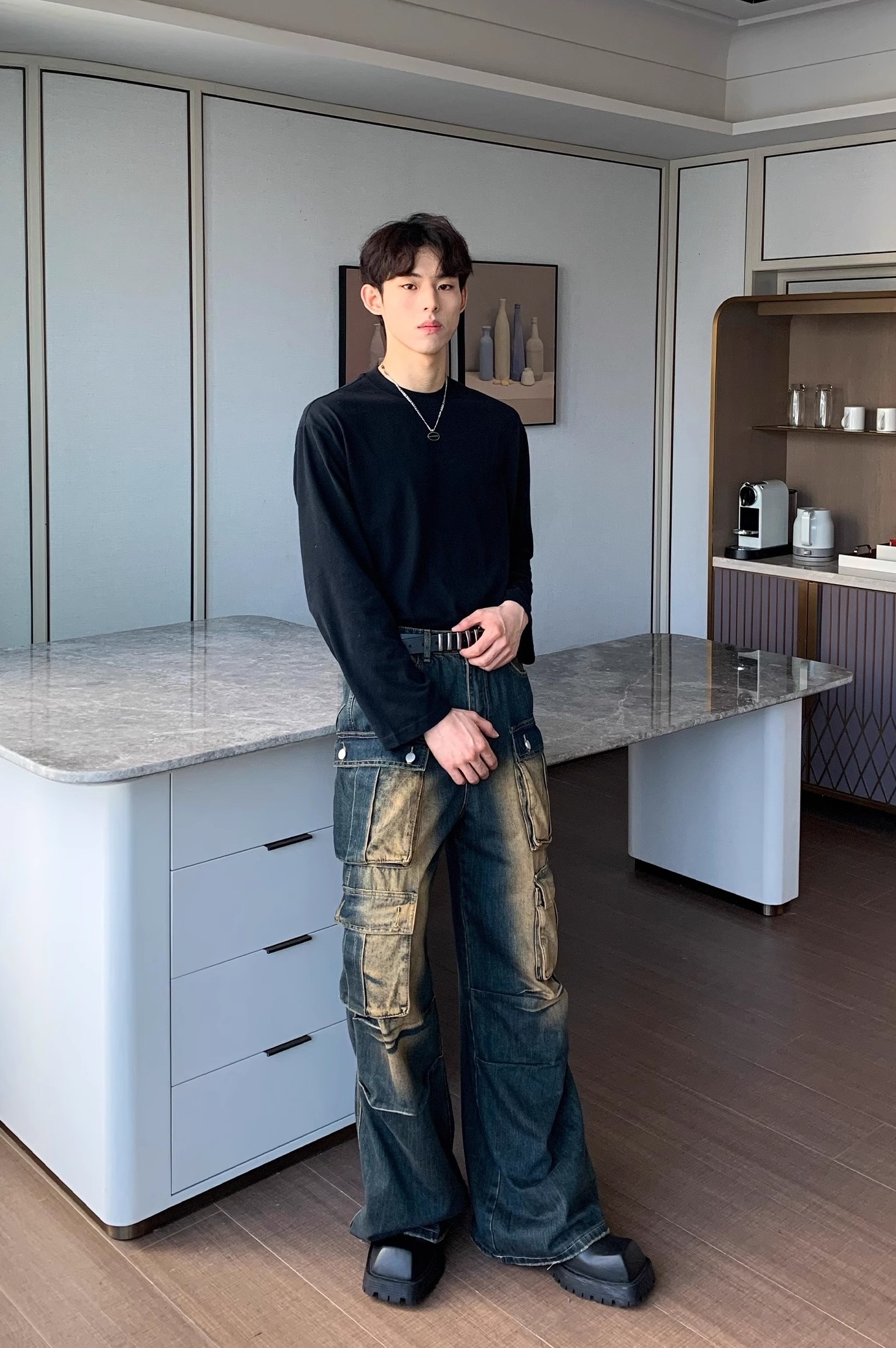 【デザイン感】MULTI-POCKET CARGO JEANS STRAIGHT FIT DG008161