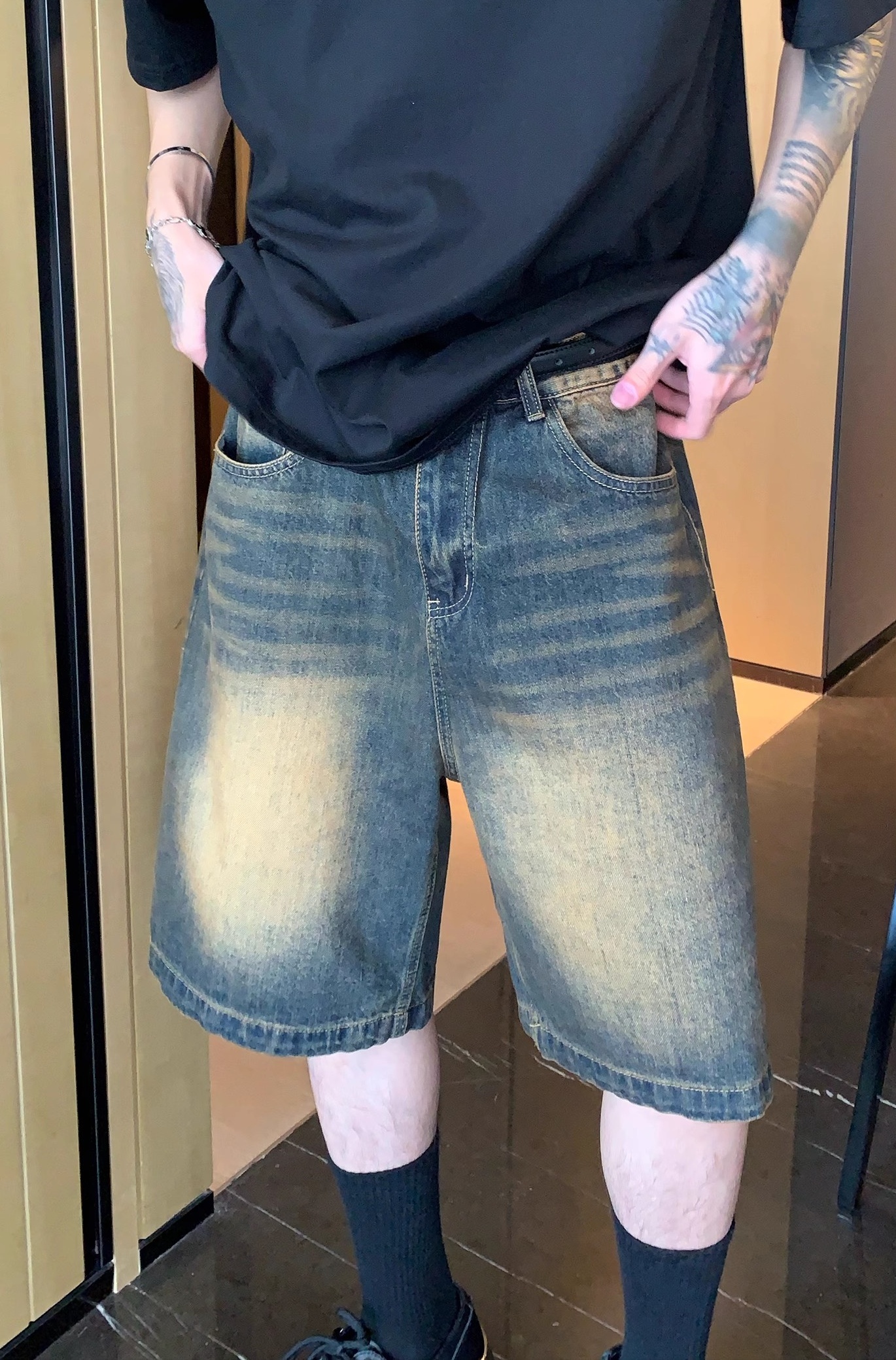 【アンダーグラウンドヴィンテージ】MEN'S VINTAGE DENIM SHORTS: SLIMMING STRAIGHT 5-POINT MID-LENGTH DG0081311