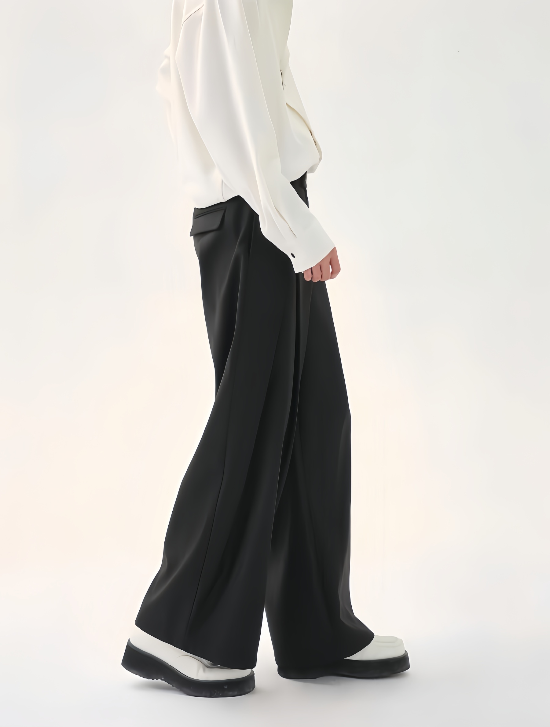 【数量限定価格🔥】CASUAL SOLID DESIGNER PLEATED STRAIGHT TROUSERS DG008142