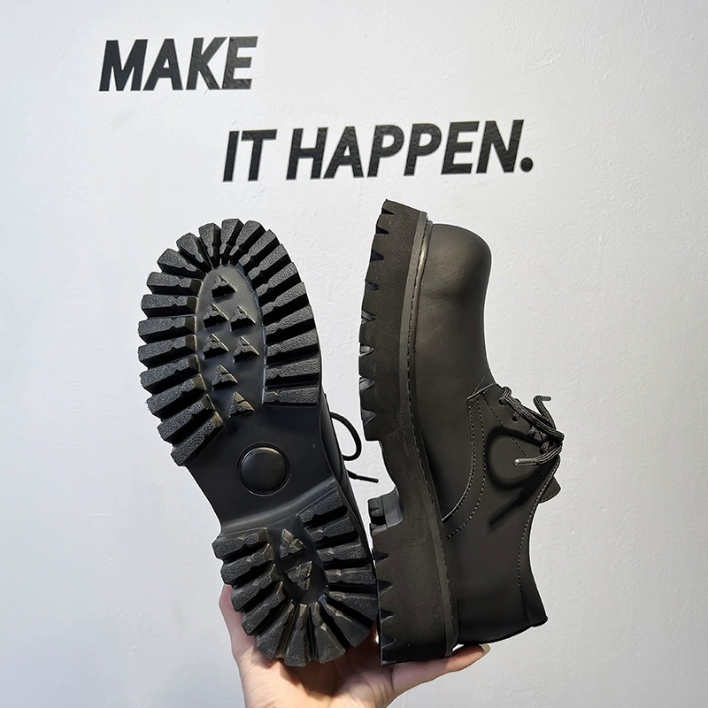 【🔥最近Tiktok人気】ユニセックス 厚底ブラックダービーシューズ – マットレザーの大きめトゥ、スタイルアップ効果