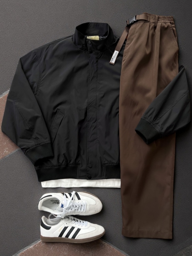 DG STUDIOS DG1156  ブラック×ブラウンのミニマルコーデ｜スタンドカラー防風ジャケット＋ワークパンツ＋ジャーマントレーナー