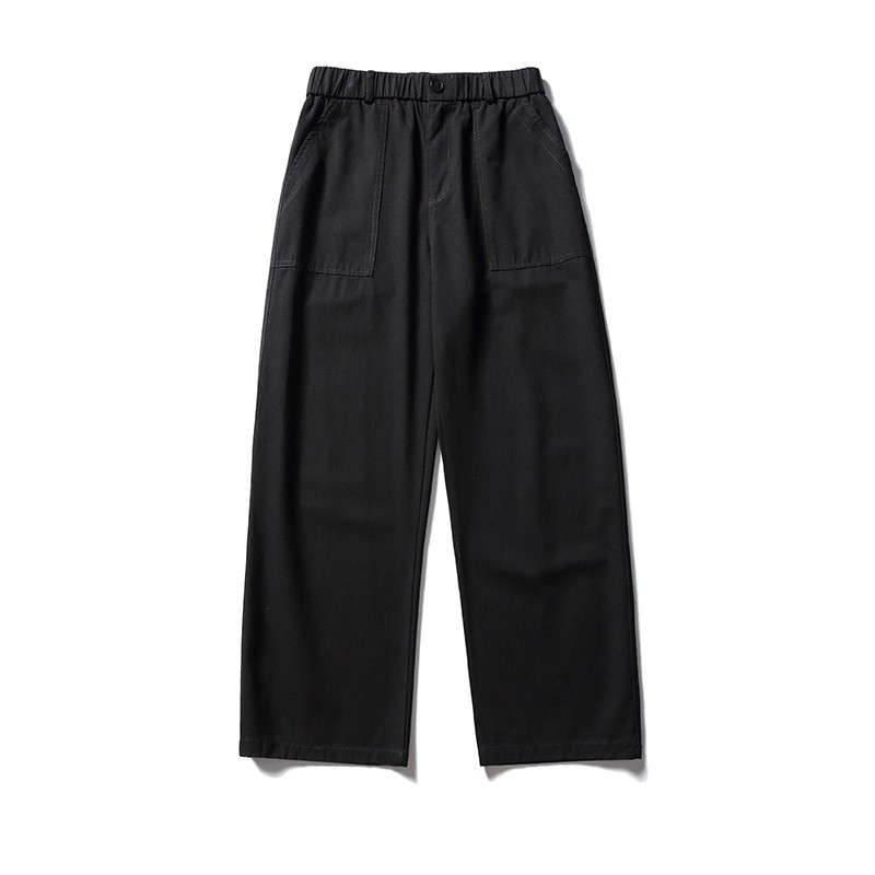 DG STUDIOS DG1148 ミニマルカレッジ風メンズコーデ｜グレーポロシャツ＋ブラックスラックス