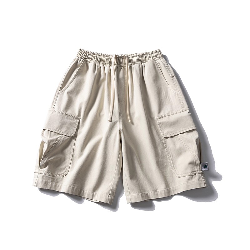 DG STUDIOS DG1146 夏のレトロカレッジ風セットアップ｜ロゴTシャツ＋マルチポケットショーツ