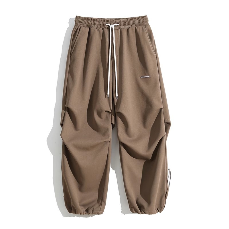 DG STUDIOS DG783 春のカジュアルスポーツスタイル：カラーブロックジャケットとリラックスパンツの快適コーデ