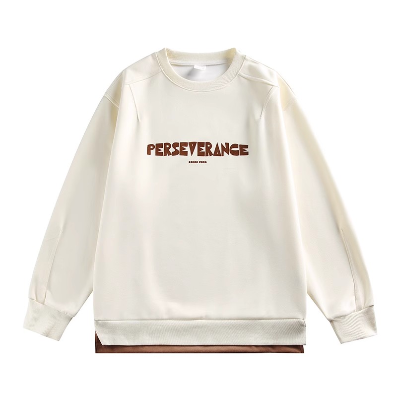 DG STUDIOS DG776  ブラック＆ホワイトのスポーツジャケットとシンプルなプリントスウェット、カーゴジョガーパンツのコーディネート