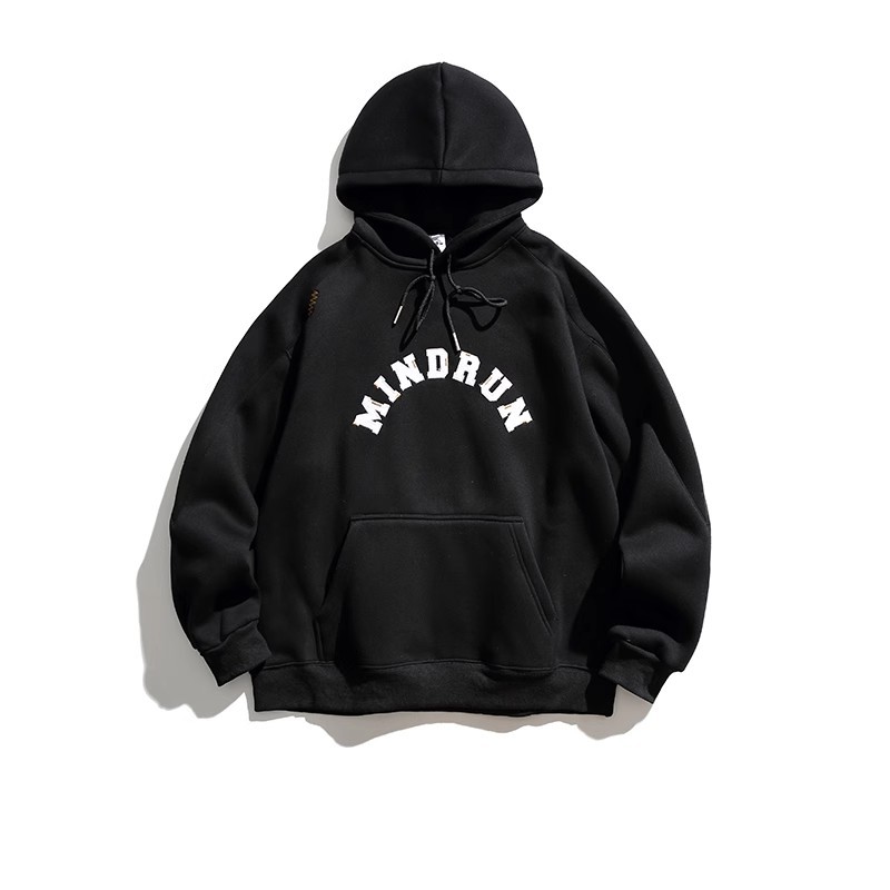 DG STUDIOS DG772 ヴィンテージ感漂う赤いワークジャケットとダメージデニムの個性派ストリートコーデ