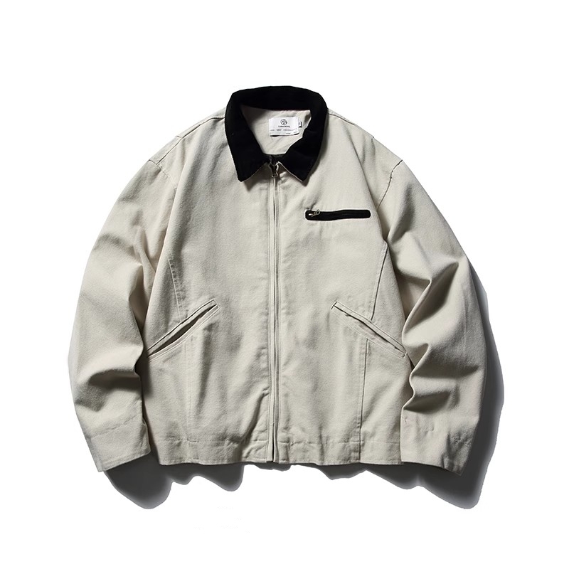 アイボリー工装スタンドカラージャケット｜早春のトレンドメンズコーデ