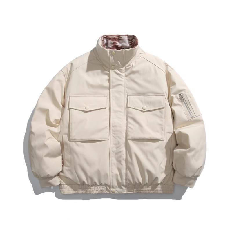 冬のクリームカラースタイル｜シンプルで洗練されたカジュアルコーデ