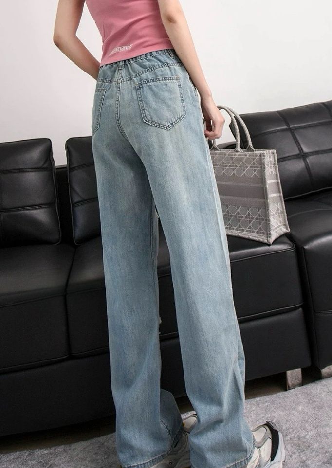 街头风星星破洞牛仔裤