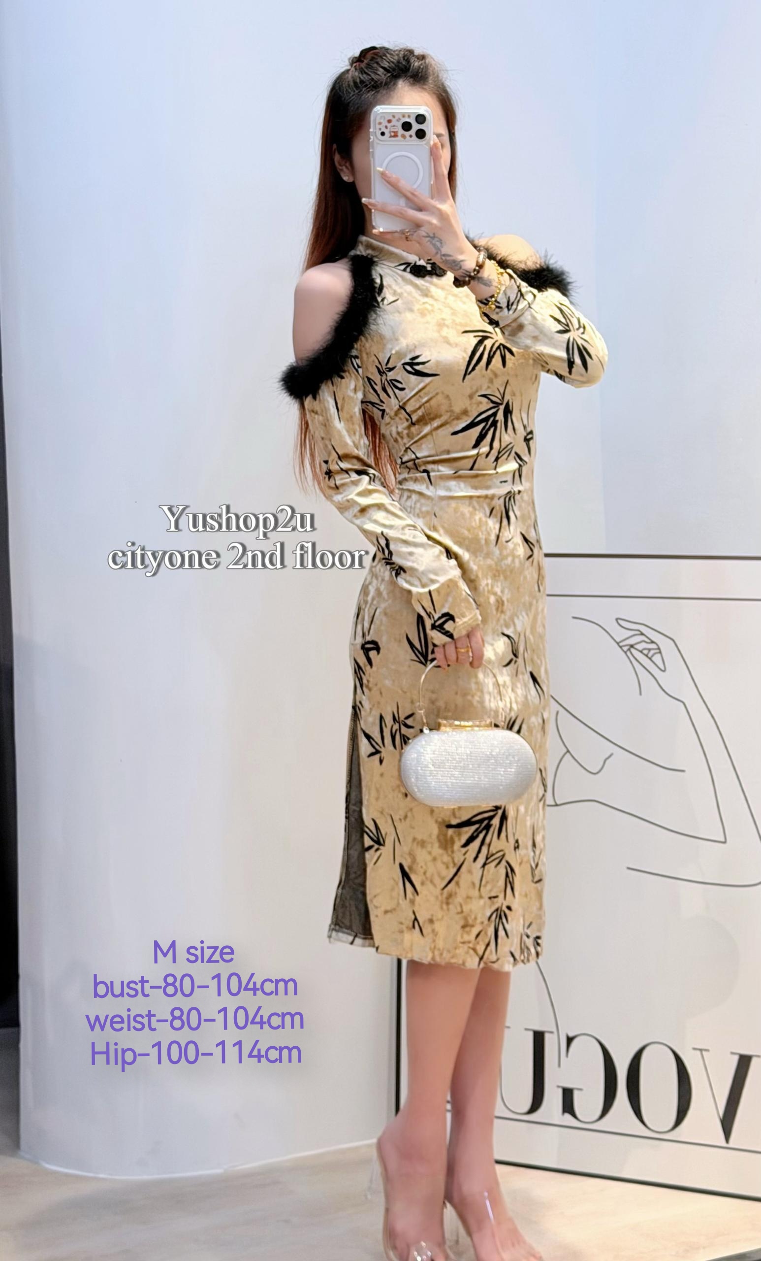 新中式挂脖旗袍