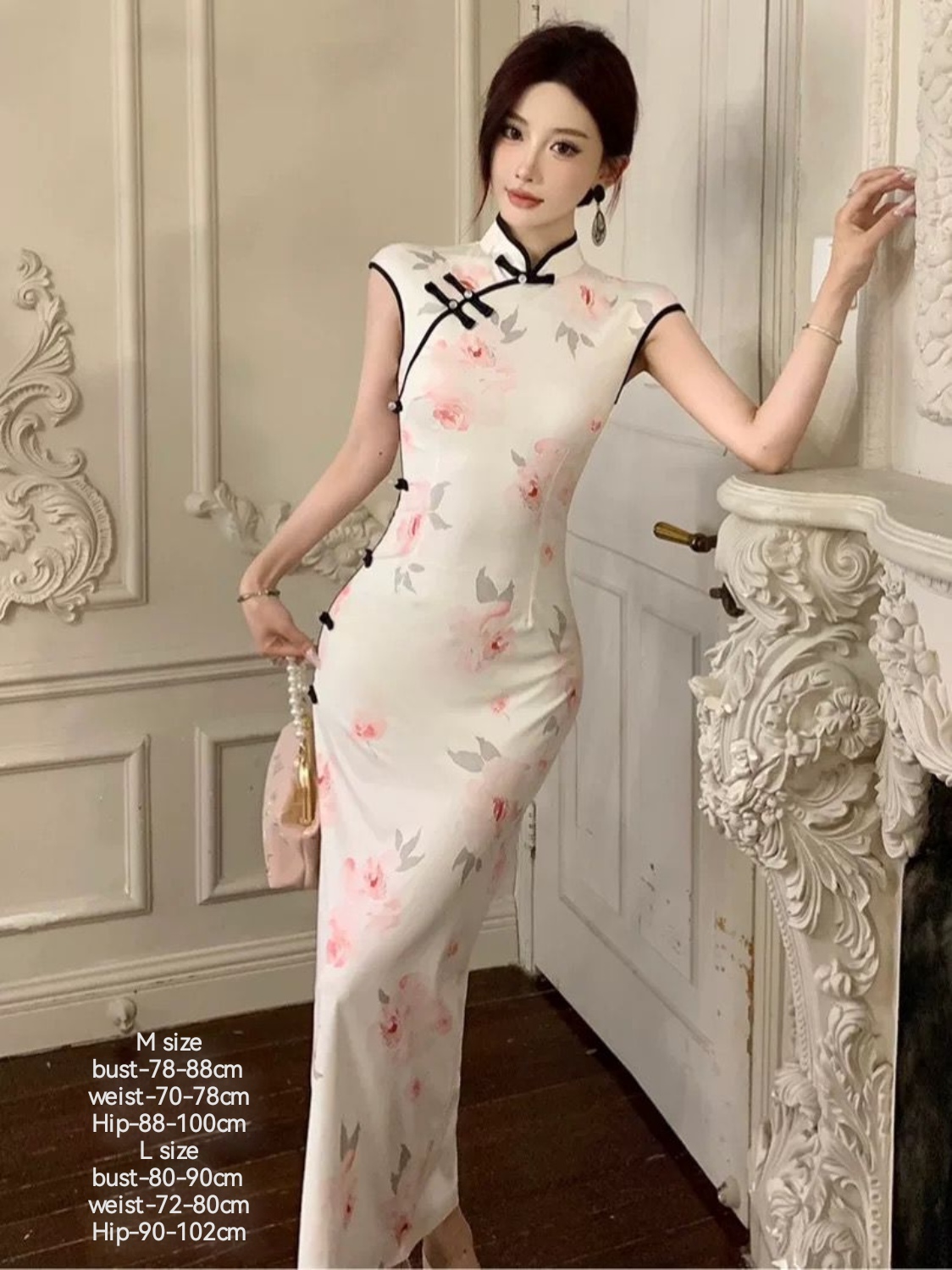 花色盘扣修身包臀开叉旗袍