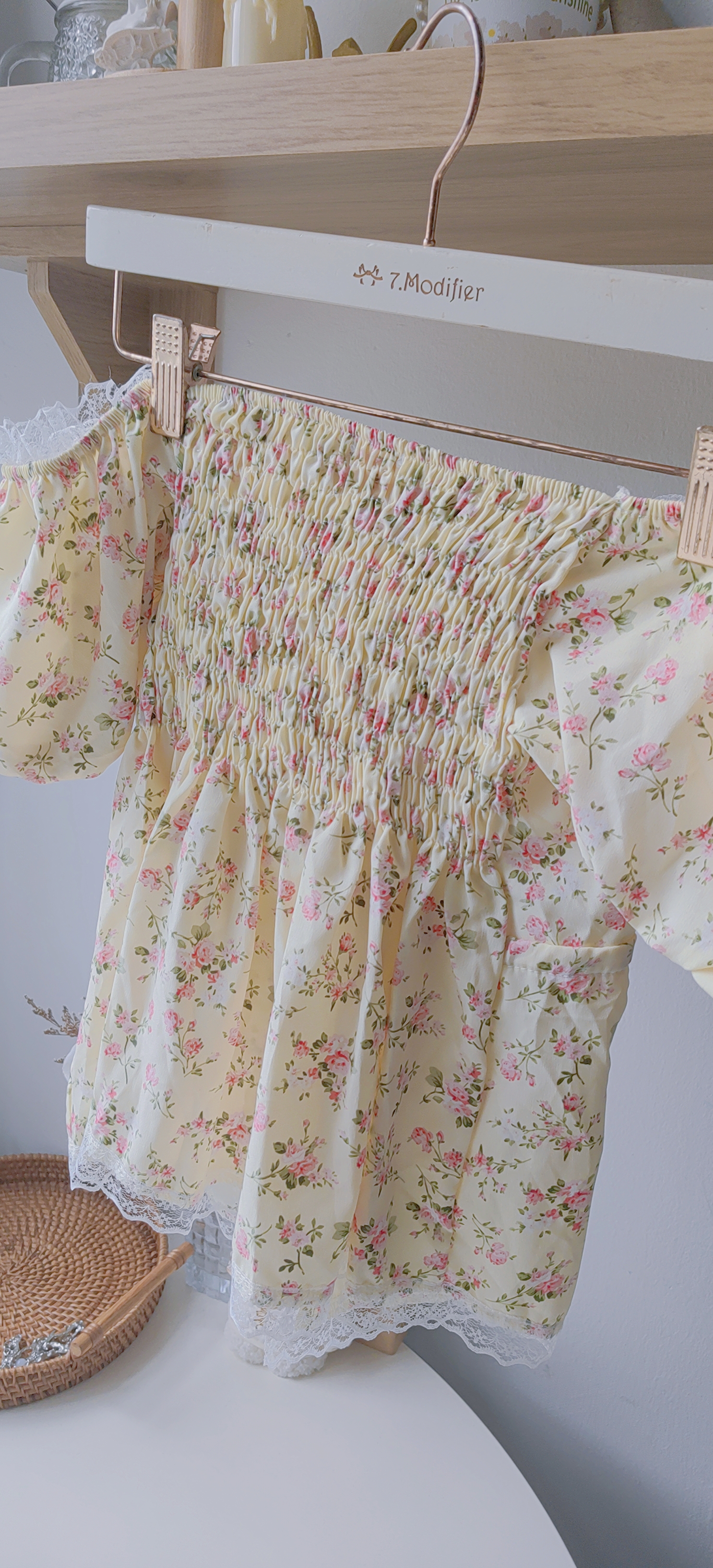 flower offshoulder tops