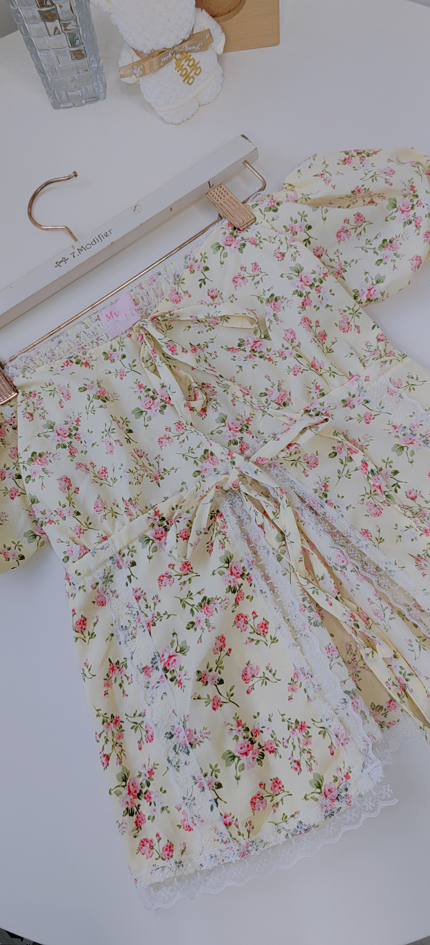 flower offshoulder tops