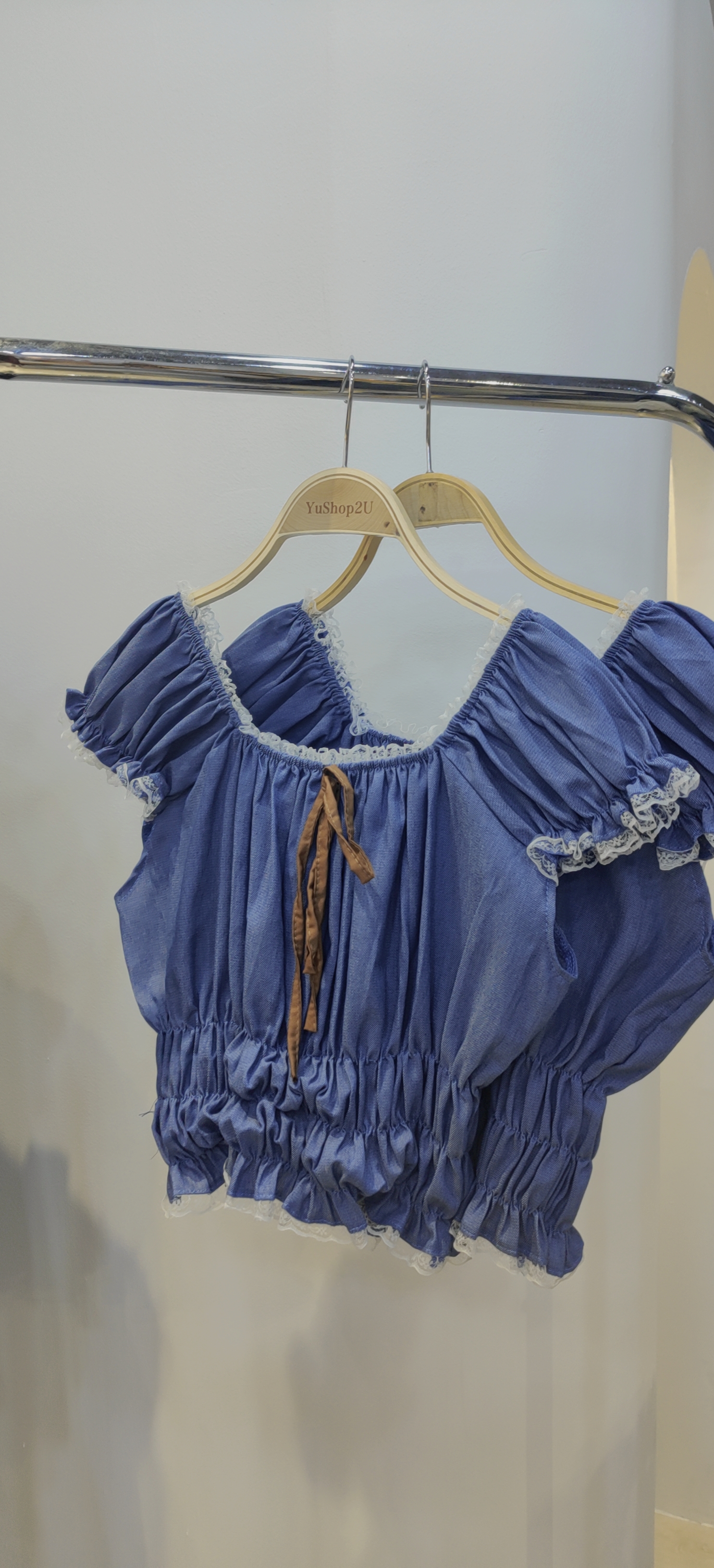 offshoulder croptop cute