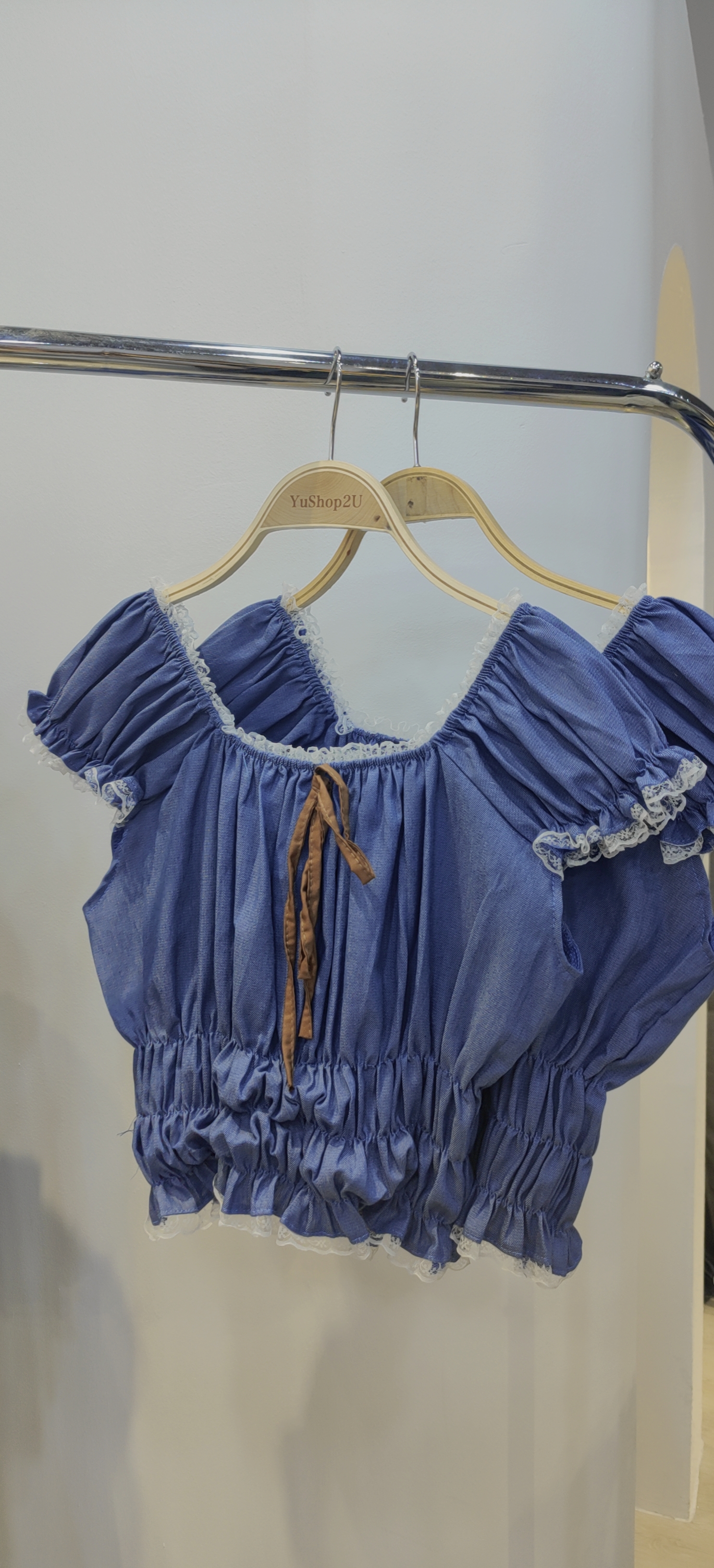 offshoulder croptop cute