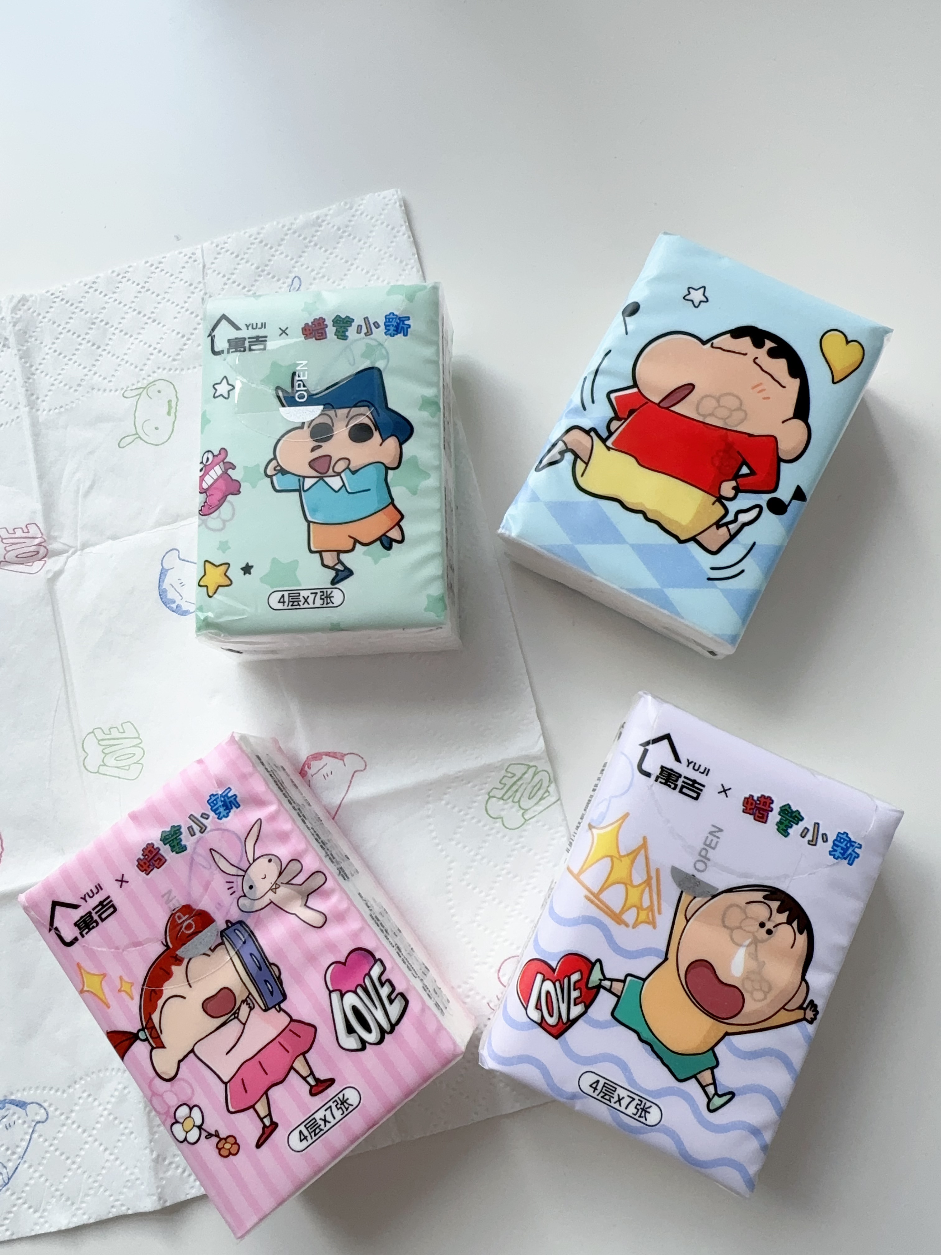 蜡笔小新pocket tissues