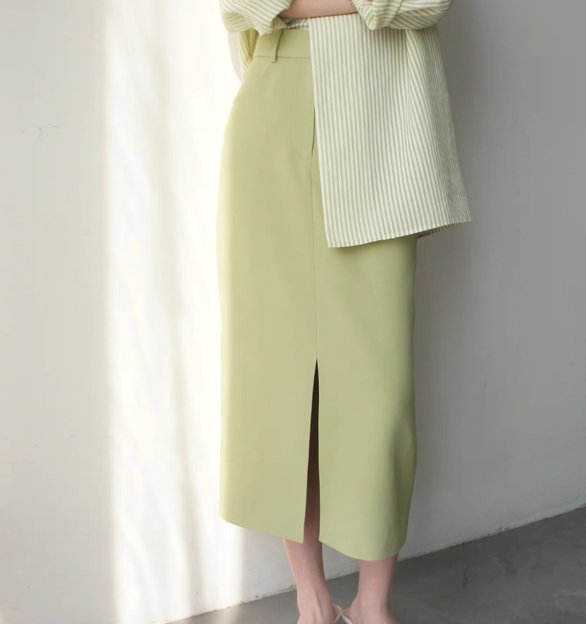 嫩芽绿高腰过膝前开叉半身裙清新两侧口袋时髦实穿chic下装