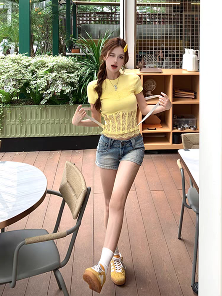 性感辣妹圆领正肩短袖T恤女夏季鱼骨蕾丝拼接收腰修身上衣潮
