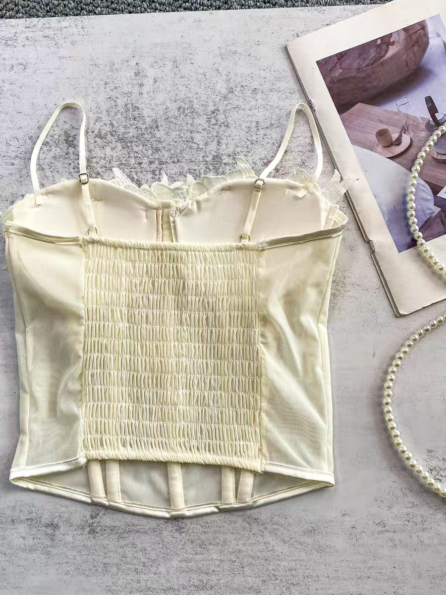 重工堆叠立体花朵吊带上衣