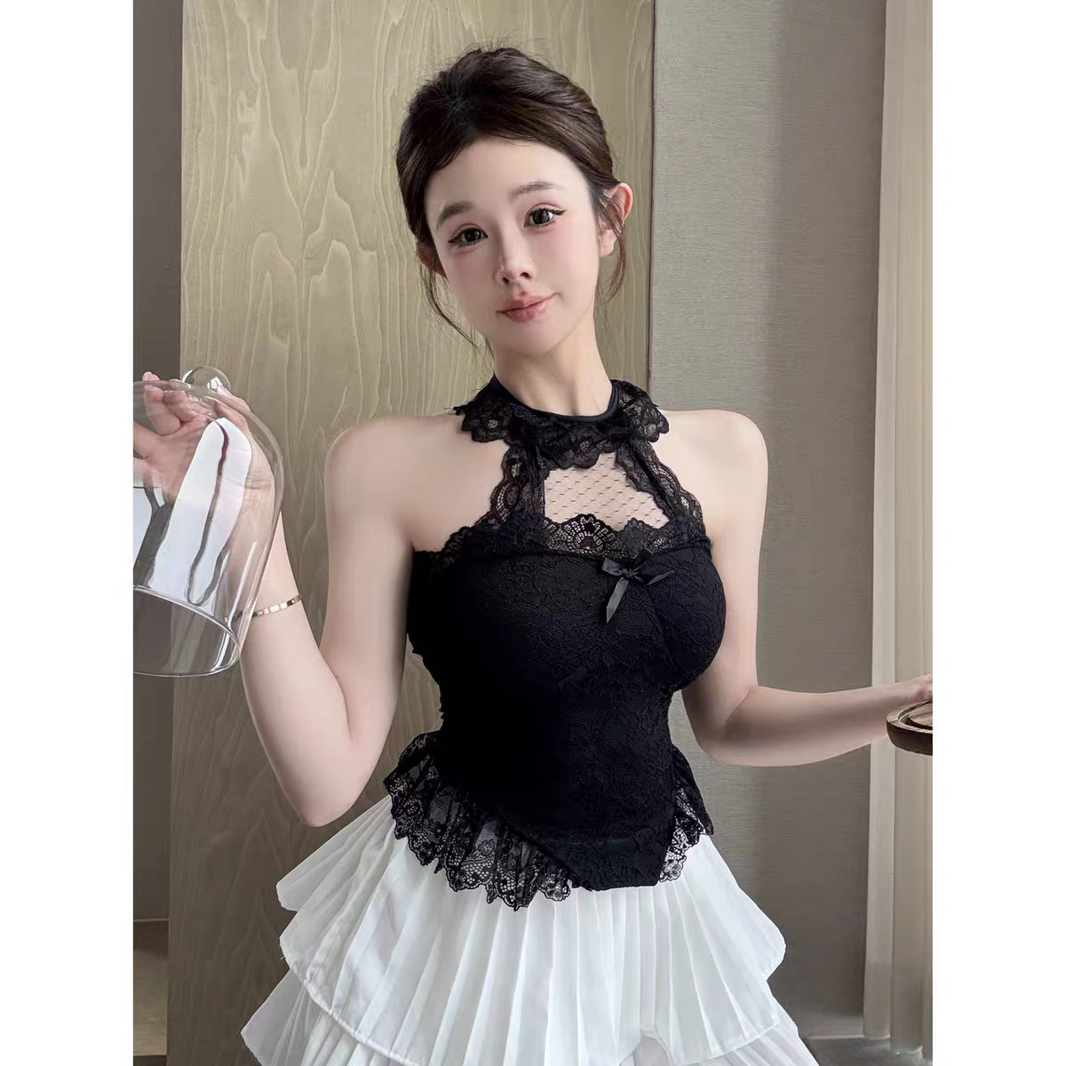 蝴蝶结透视蕾丝挂脖系带吊带上衣