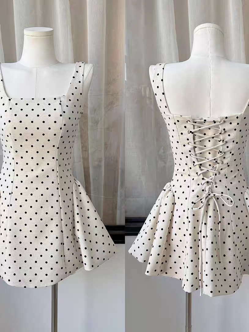 法式复古波点吊带连衣裙