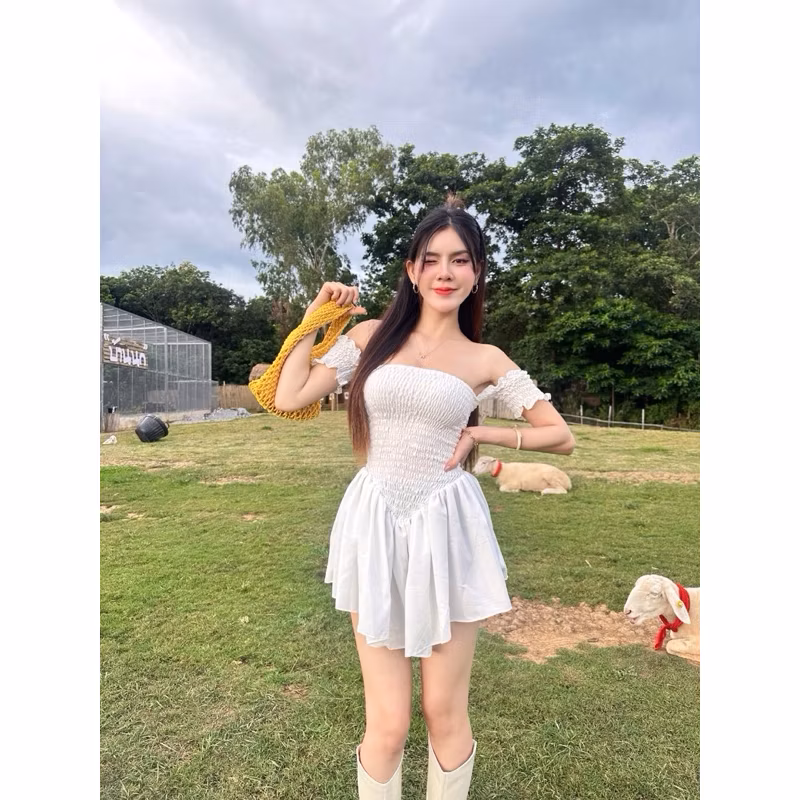 一字肩抹胸连身裙