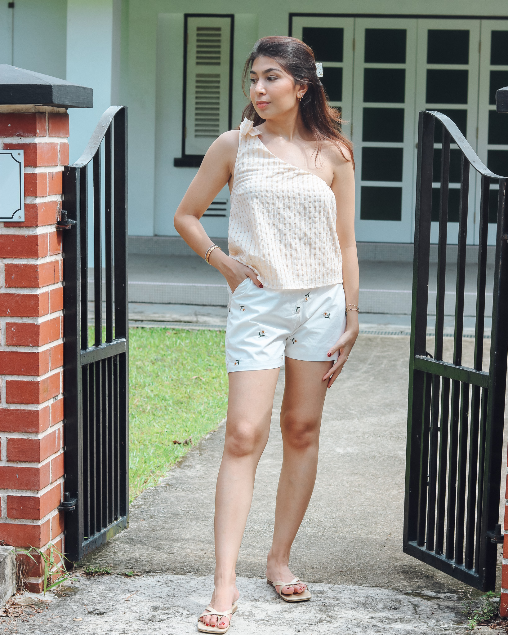 Zelle Shorts in White