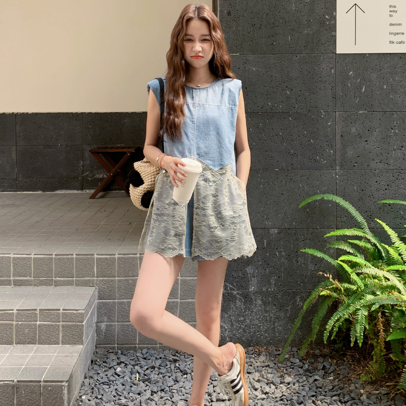 【整套】韓系chic穿搭巨好看蕾絲拼接牛仔馬甲+休閑短褲兩件套