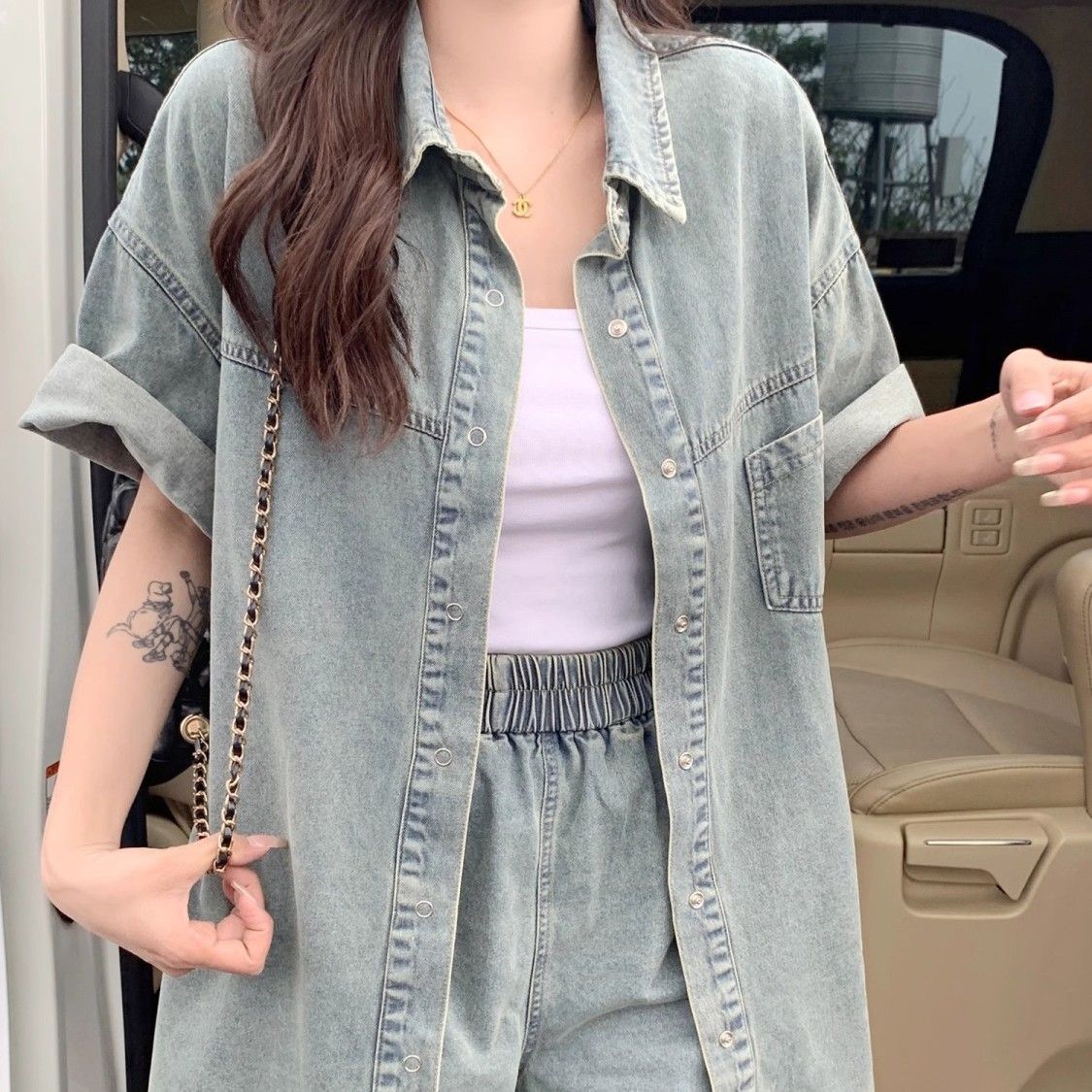 【单件/套装】时尚休闲宽松显瘦牛仔衬衫+松紧腰牛仔短裤两件套装