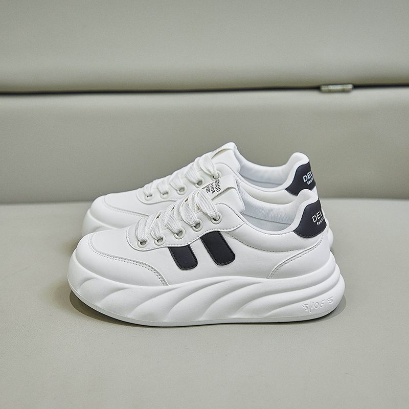 百搭休閒鬆糕厚底麵包小白鞋靴