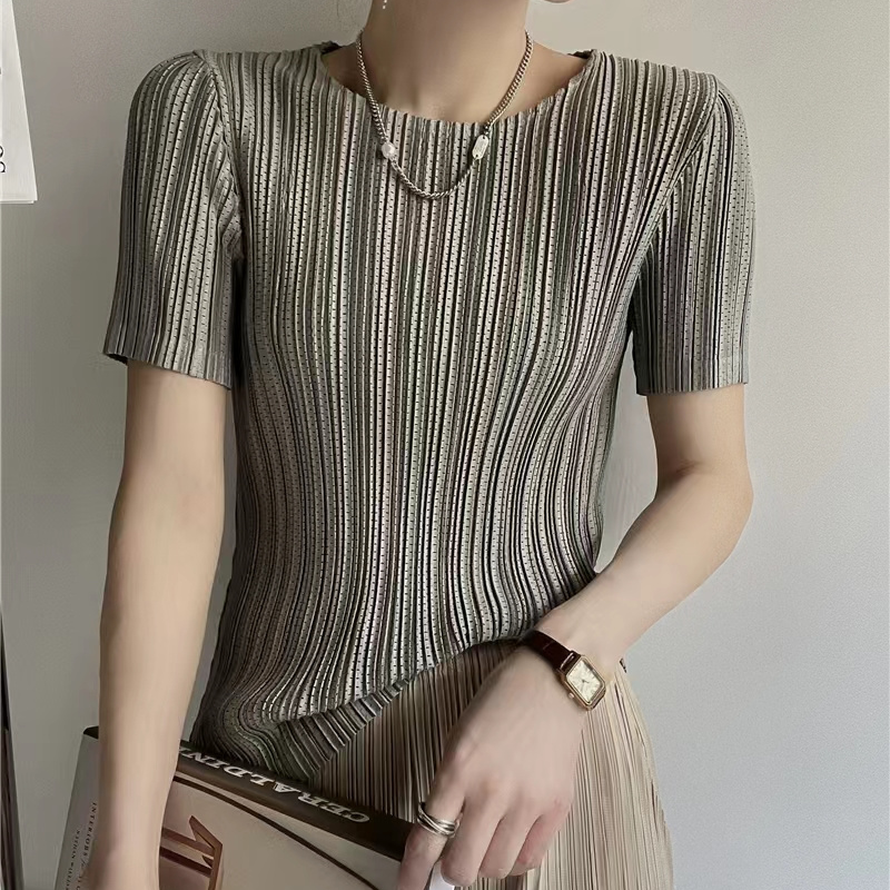 壓褶鏤空薄款彈力圓領百搭修身短袖T恤