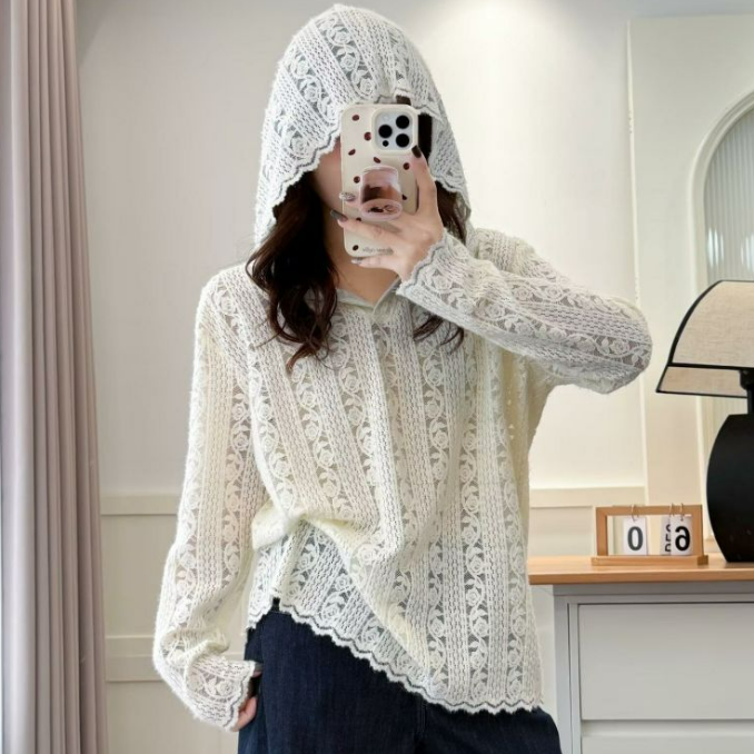 洋氣立體鉤花軟蕾絲寬鬆大碼連帽打底長袖-Cicimode