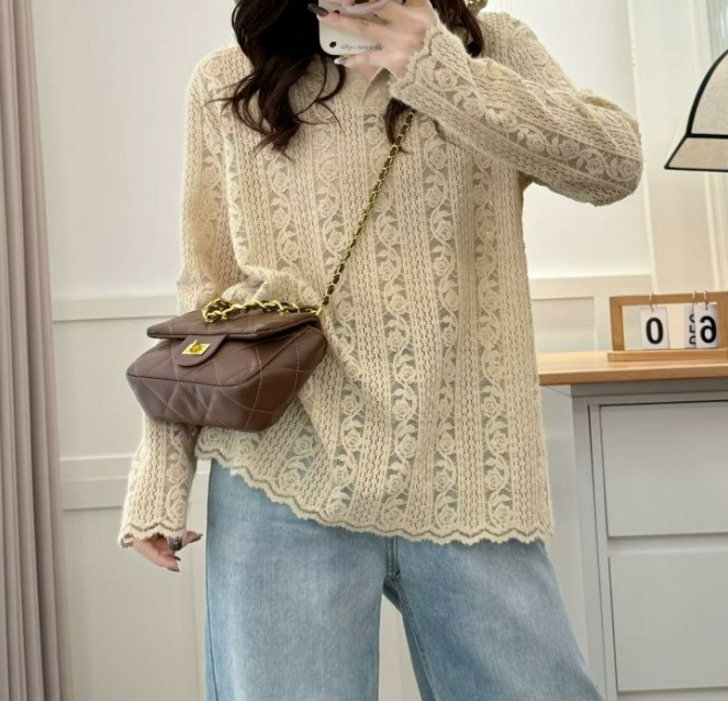 洋氣立體鉤花軟蕾絲寬鬆大碼連帽打底長袖-Cicimode