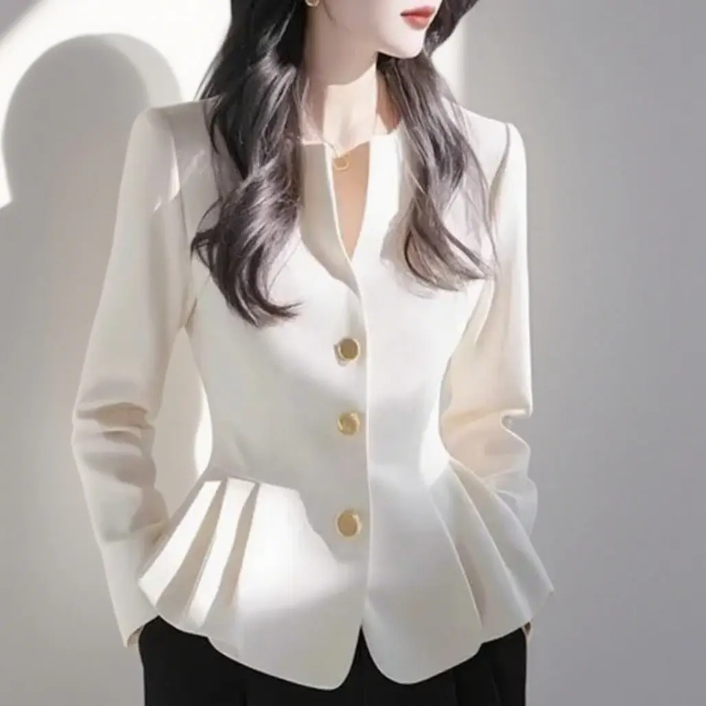 法式高級感輕奢別緻絕美氣質短款長袖外套-Cicimode