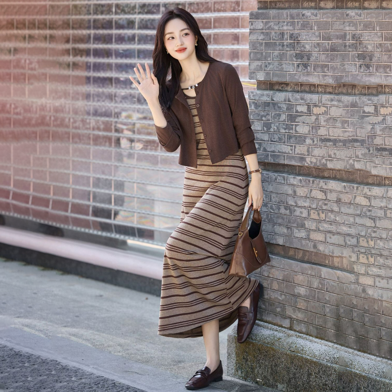 【單件/套裝】溫柔風優雅氣質開衫+條紋背心洋裝兩件套-Cicimode