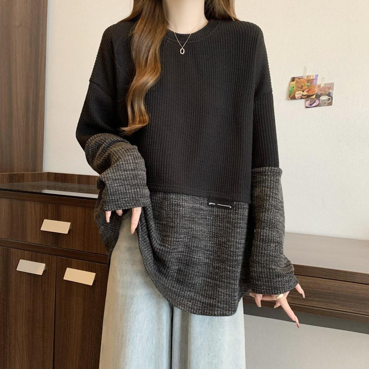 2色設計感拼接寬鬆慵懶撞色長袖T恤-Cicimode