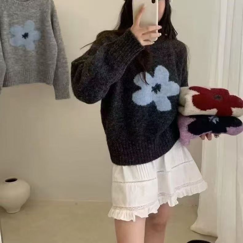 韓系花朵提花圓領短版套頭針織毛衣-Cicimode