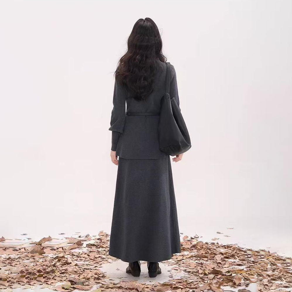 【整套】韓系半高領針織毛衣+高腰半身裙兩件套