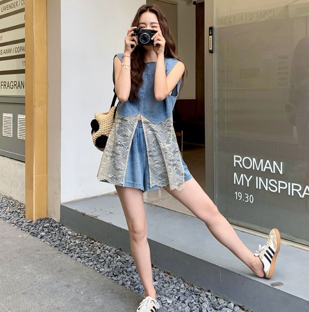 【整套】韓系chic穿搭巨好看蕾絲拼接牛仔馬甲+休閑短褲兩件套