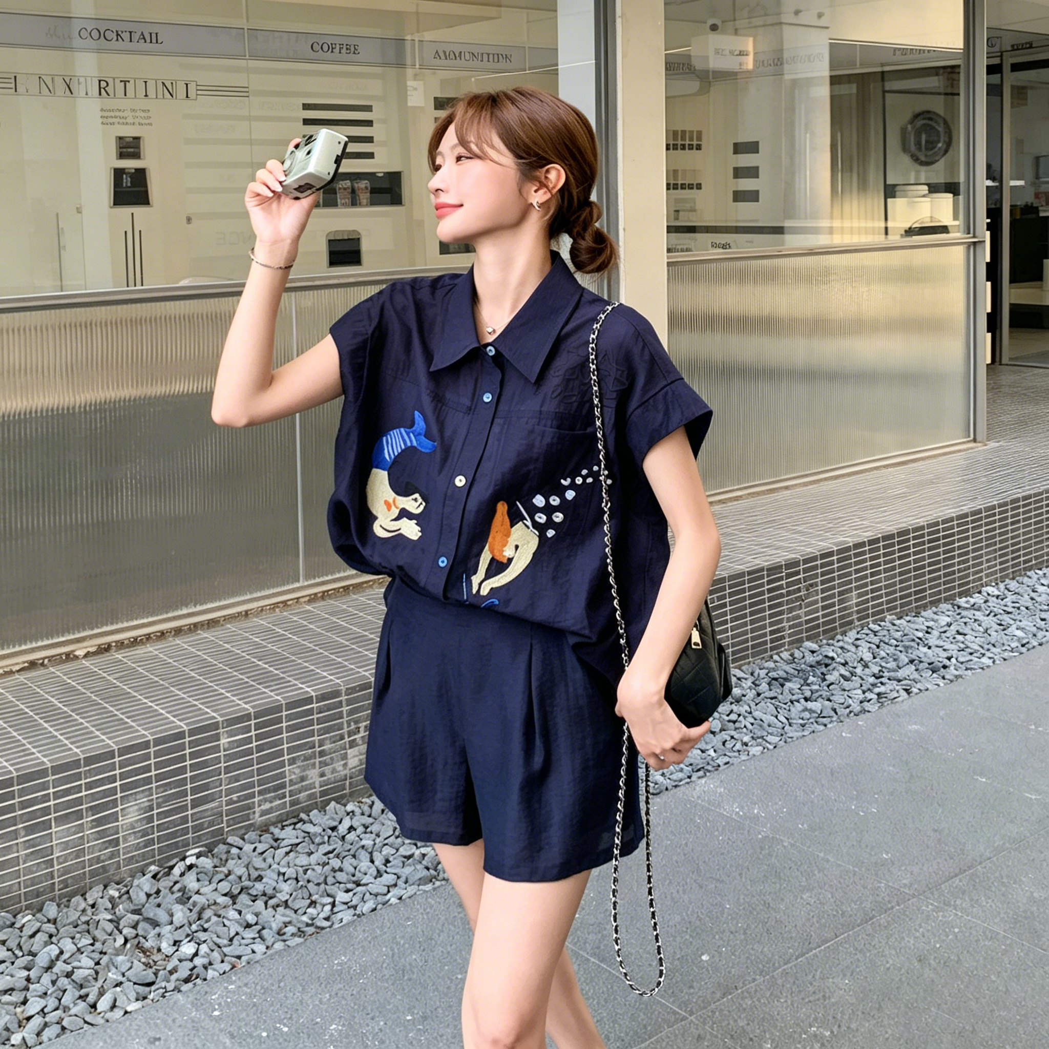 【套裝】藏藍色小個子減齡刺繡棉麻短袖襯衫+休閒短褲兩件套