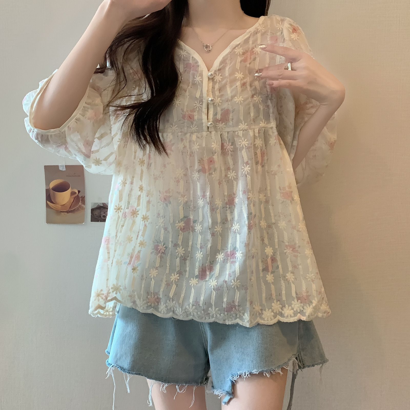 甜美碎花設計感減齡寬松顯瘦V領襯衫