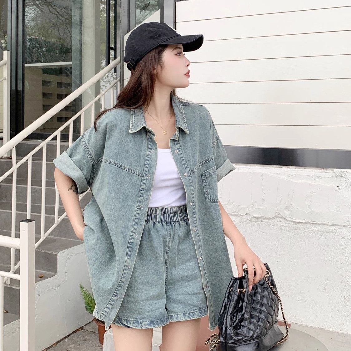 【单件/套装】时尚休闲宽松显瘦牛仔衬衫+松紧腰牛仔短裤两件套装