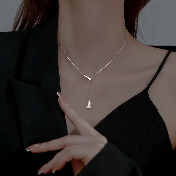 三角流蘇法式輕奢小眾設計高級幾何鎖骨項鍊
