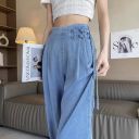 淺藍色