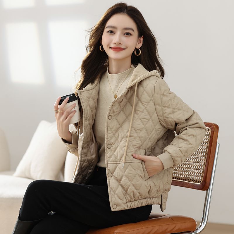 輕奢短版休閒時尚氣質連帽輕薄棉服外套-Cicimode