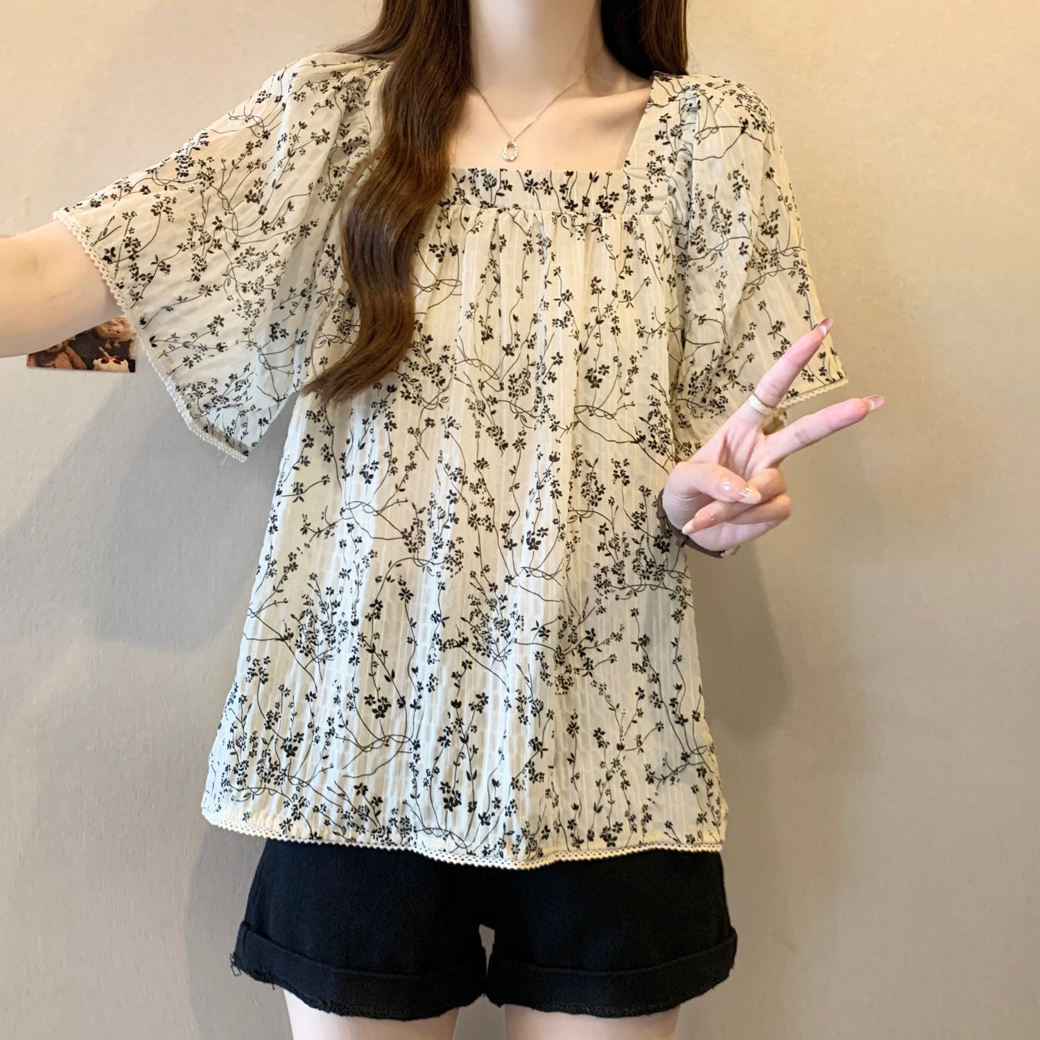 大碼胖mm方領碎花別緻絕美顯瘦短袖襯衫上衣