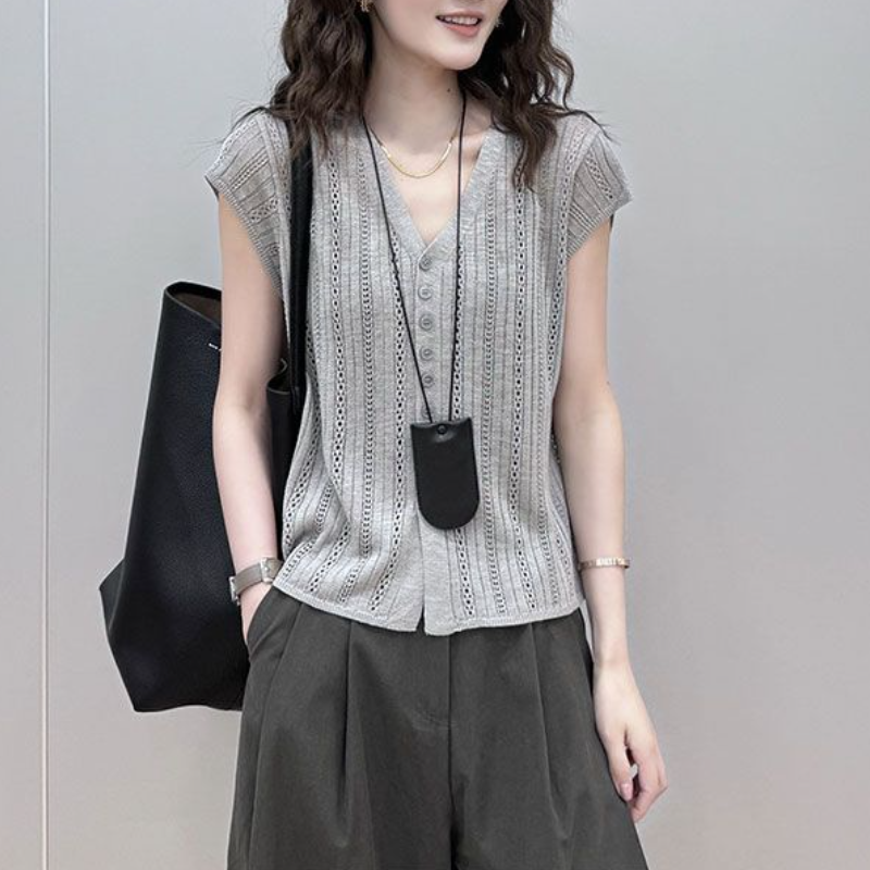 氣質涼感透氣時尚V領顯瘦針織設計感鏤空開衫-Cicimode