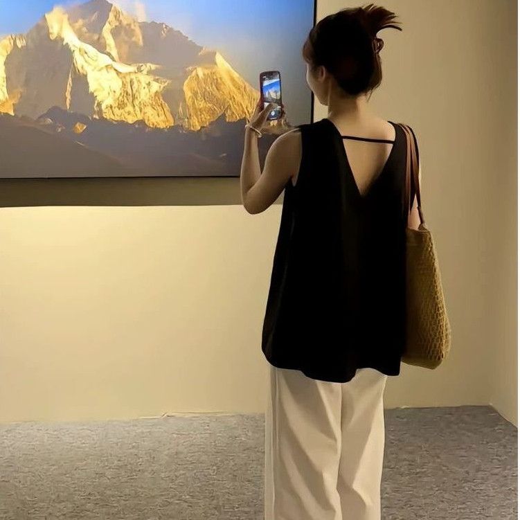 法式小眾後背鏤空設計感寬鬆慵懶風無袖娃娃衫上衣